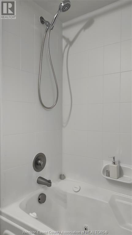 Photo 6 of 1711 East Gate Estates Unit 46, Windsor ON