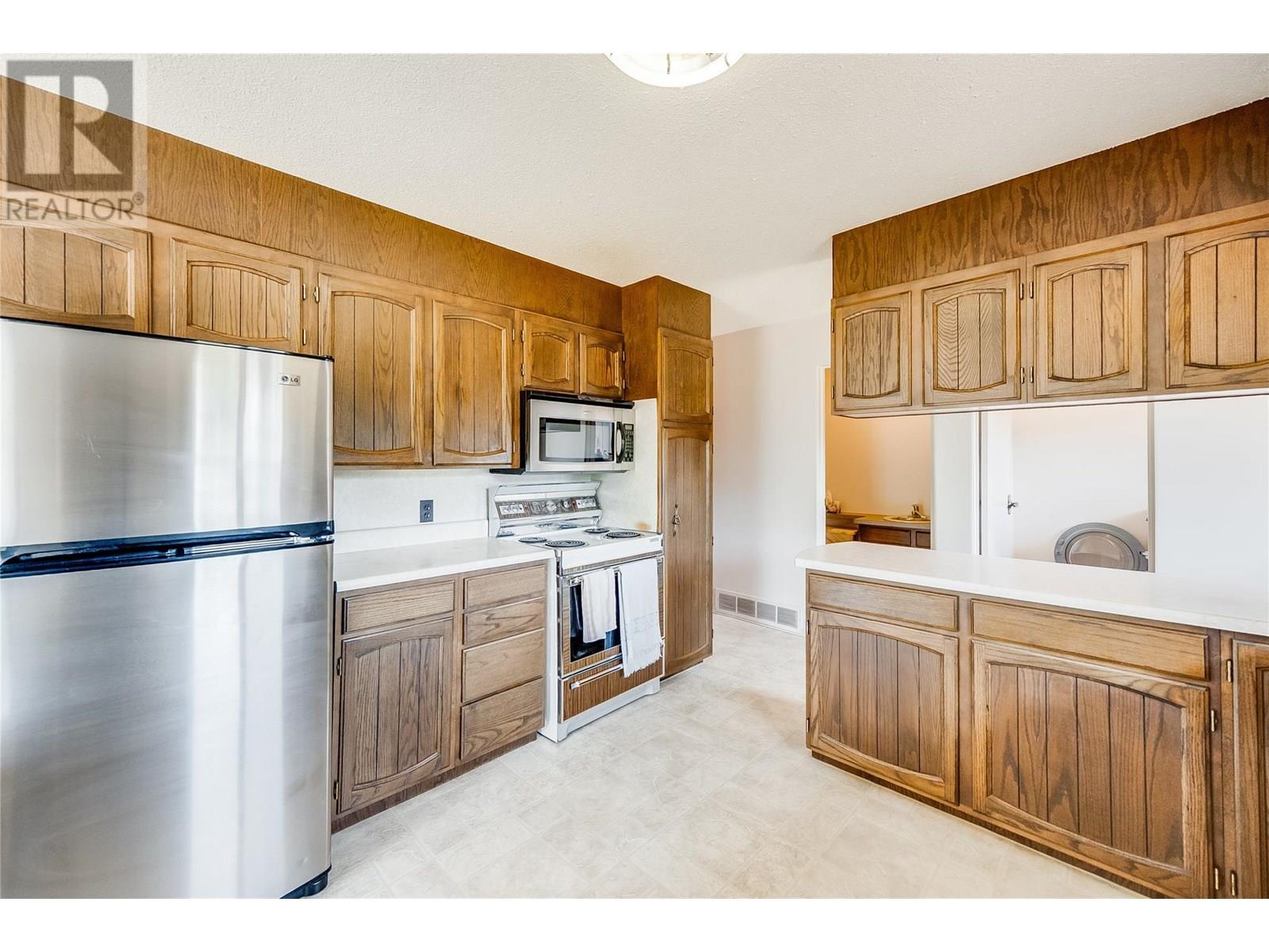 412 104th Street, Castlegar