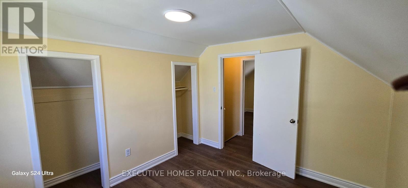 5176 STANLEY AVENUE - 11