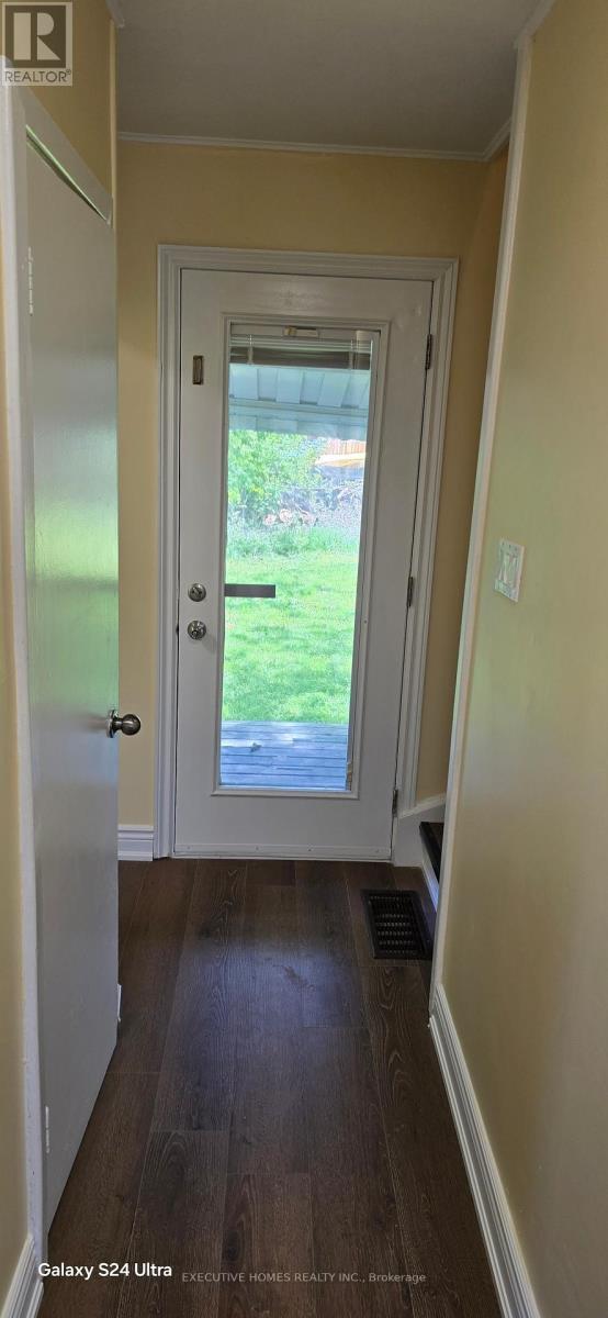 5176 STANLEY AVENUE - 19