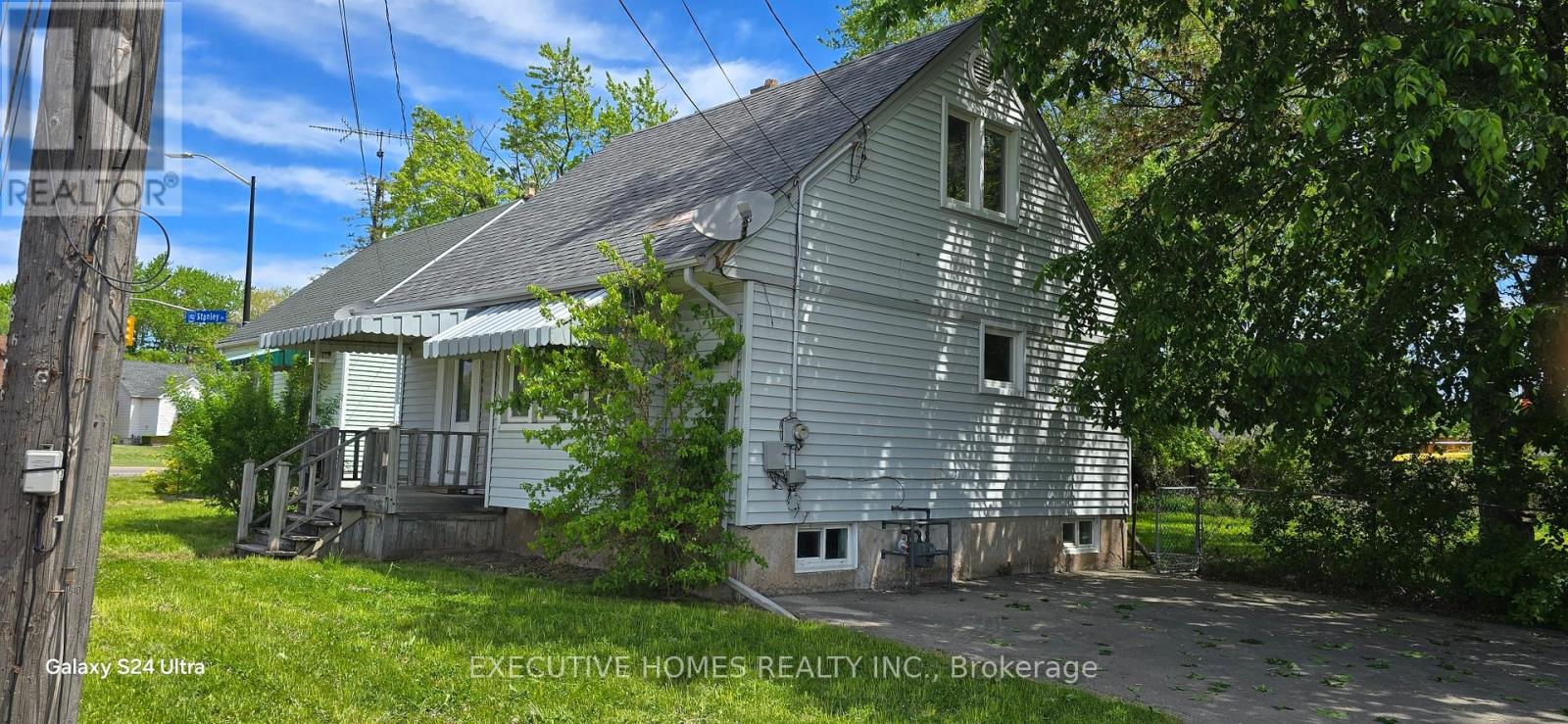 5176 STANLEY AVENUE - 2