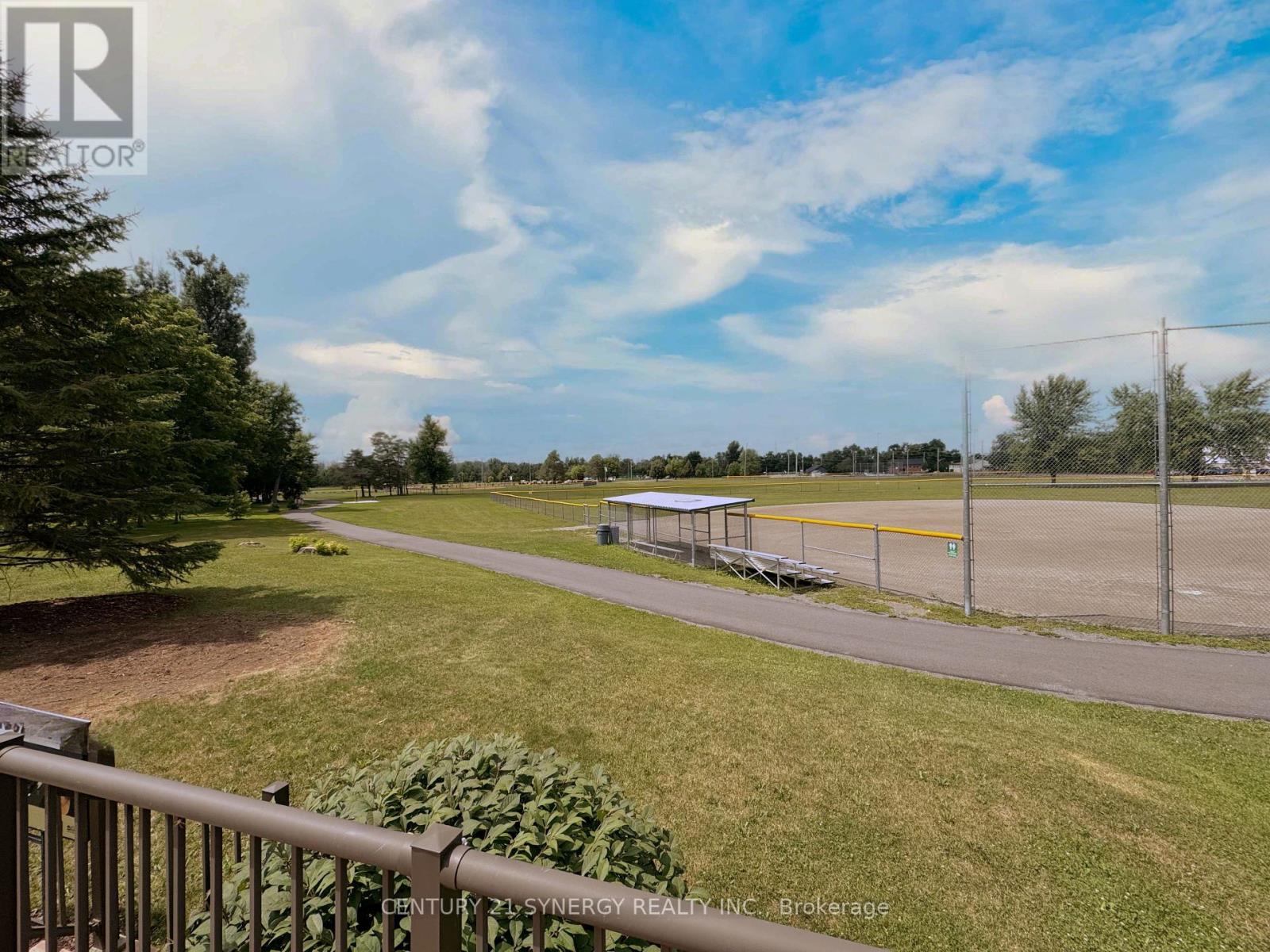 Photo 19 of 54 Dr Gordon Crescent, North Grenville ON