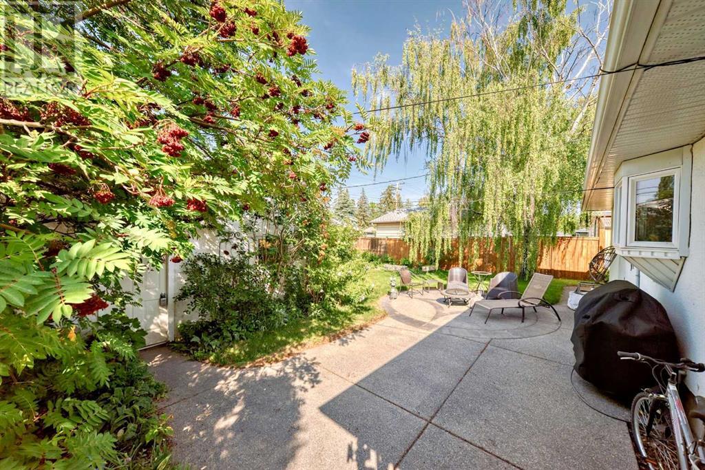 Single Family House Bungalow for Sale in  Windermere Road SW Wildwood Calgary 