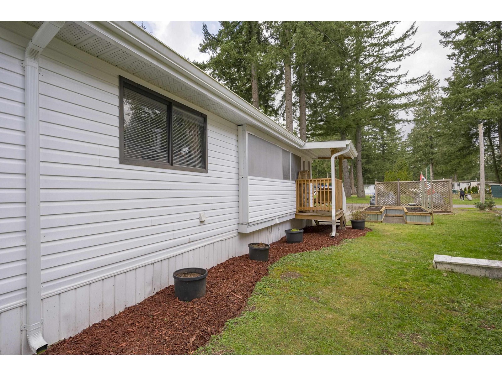 Photo 26 of 49 20071 24 Avenue, Langley BC