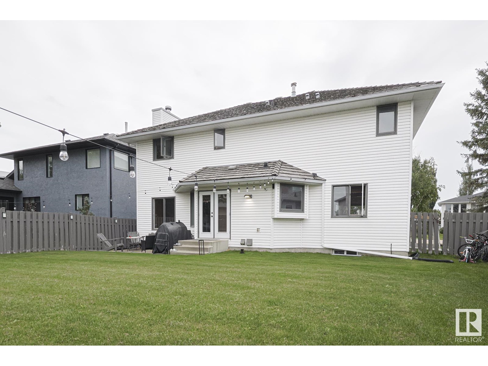 Photo 52 of 12 Elsinore Pl Nw, Edmonton AB