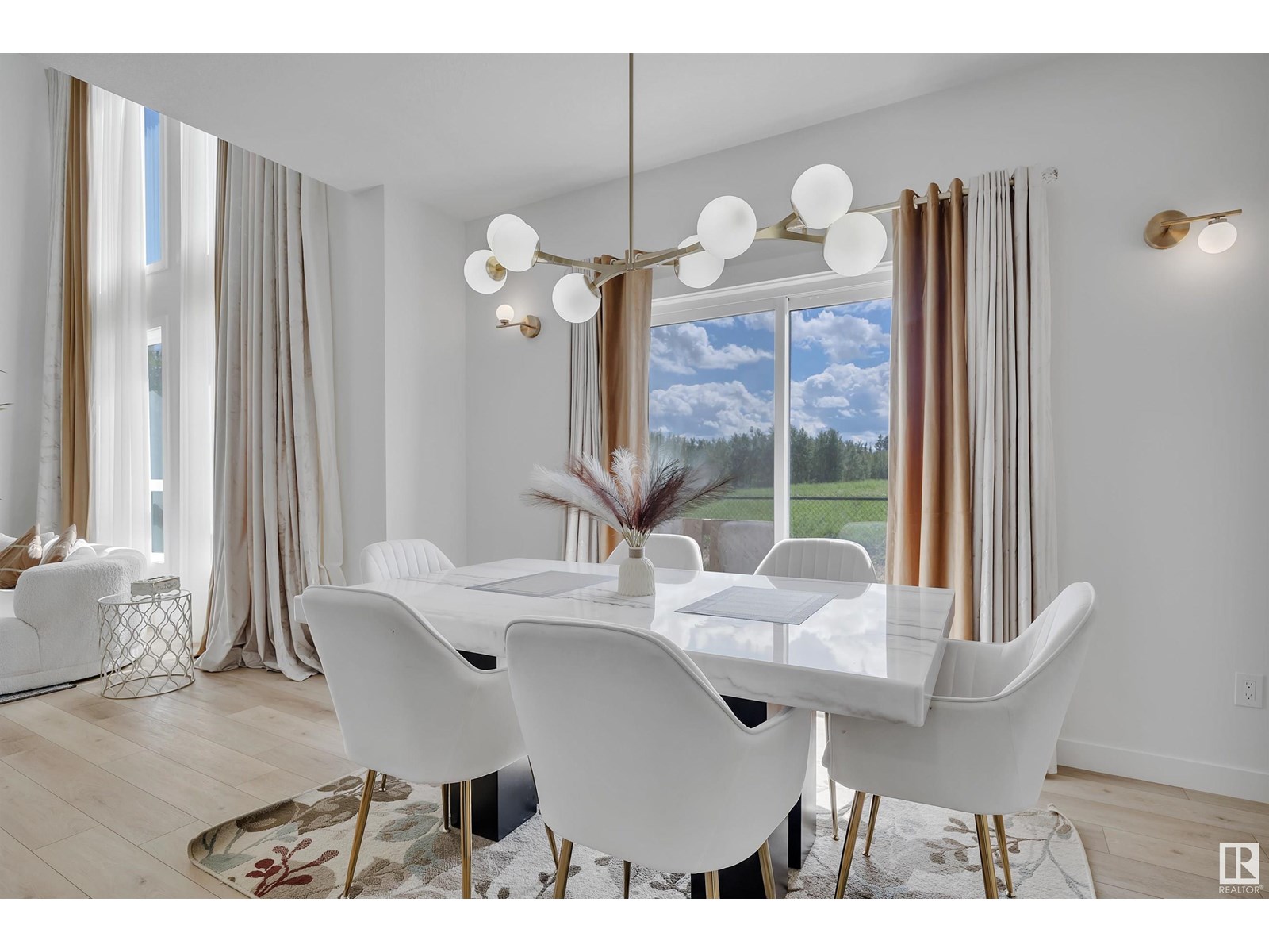 Photo 1 of 1439 11 Av Nw, Edmonton AB