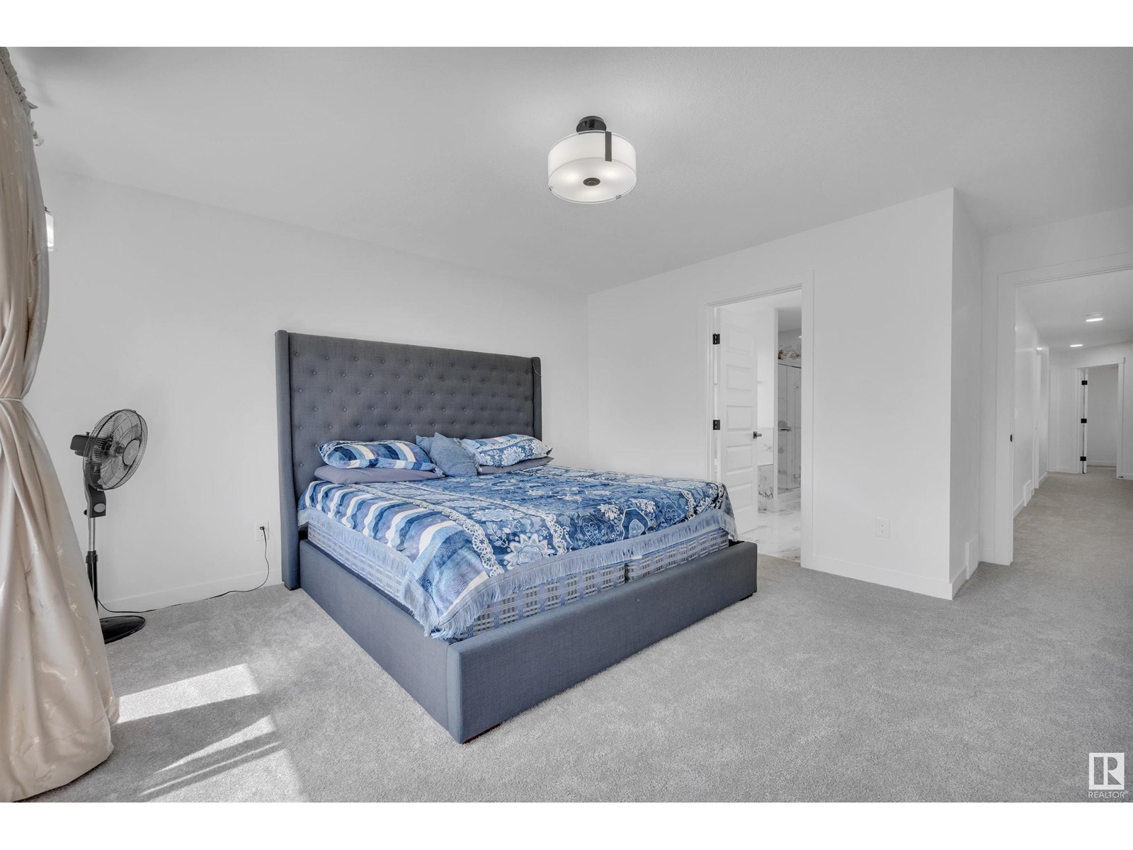 Photo 11 of 1439 11 Av Nw, Edmonton AB