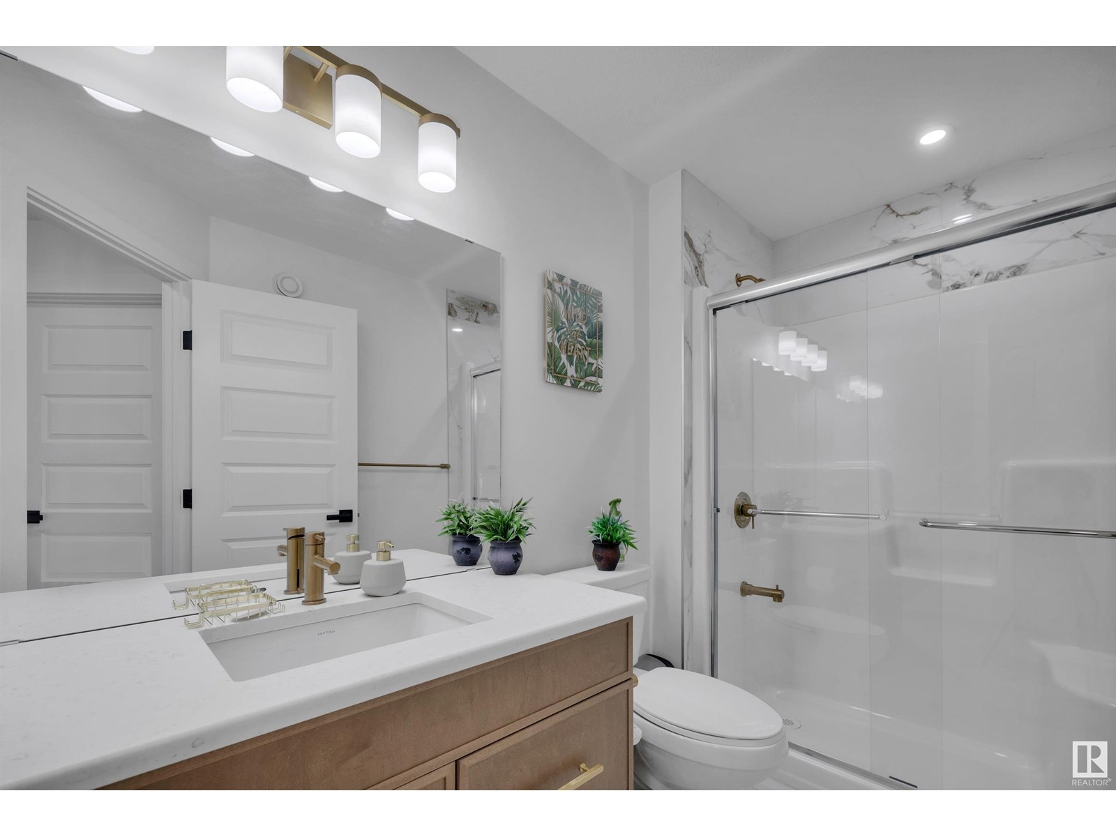 Photo 15 of 1439 11 Av Nw, Edmonton AB