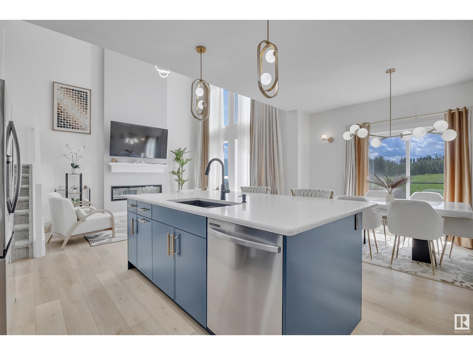 Photo 6 of 1439 11 Av Nw, Edmonton AB