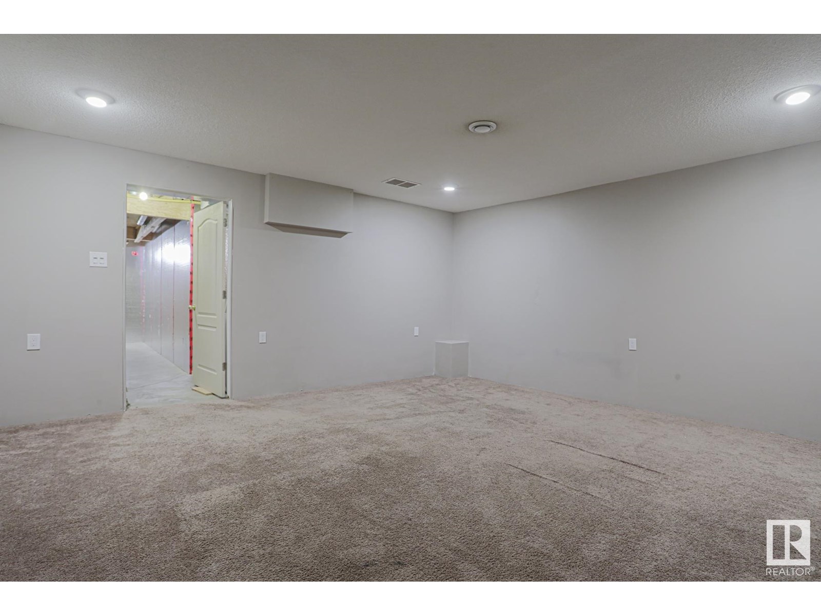 Photo 35 of 26 451 Hyndman Cr Nw Nw, Edmonton AB