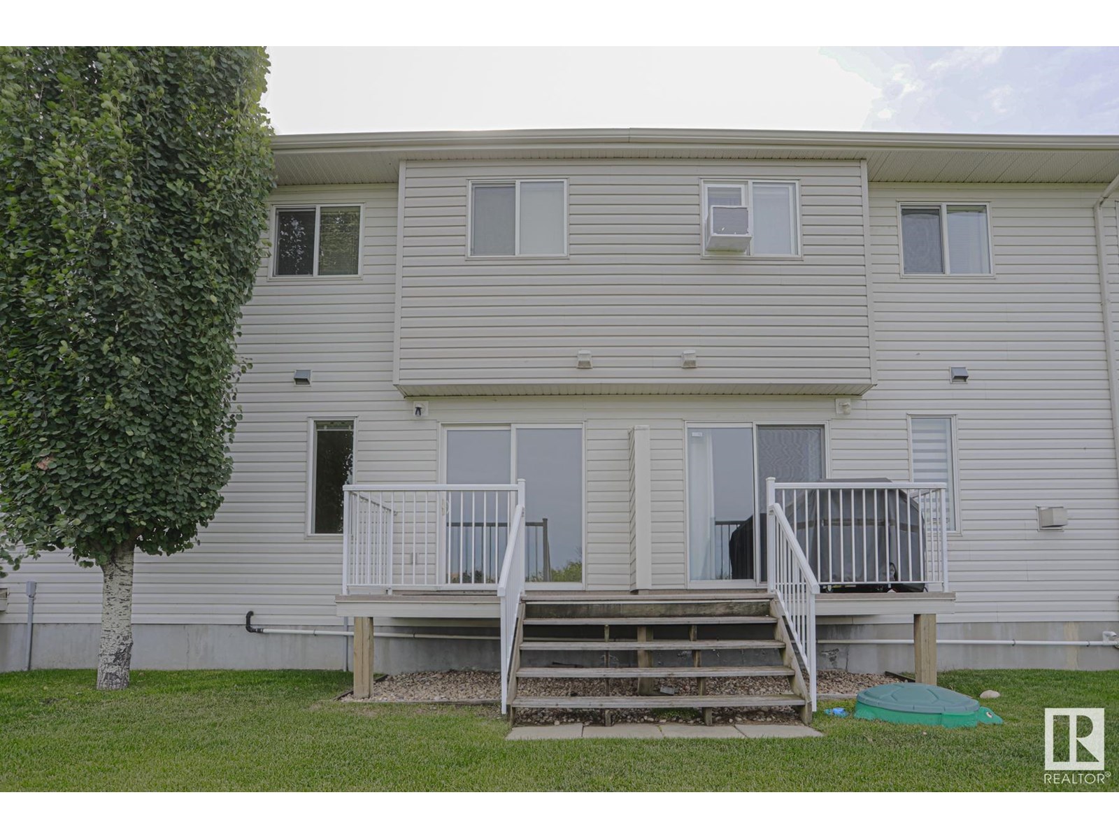 Photo 11 of 26 451 Hyndman Cr Nw Nw, Edmonton AB