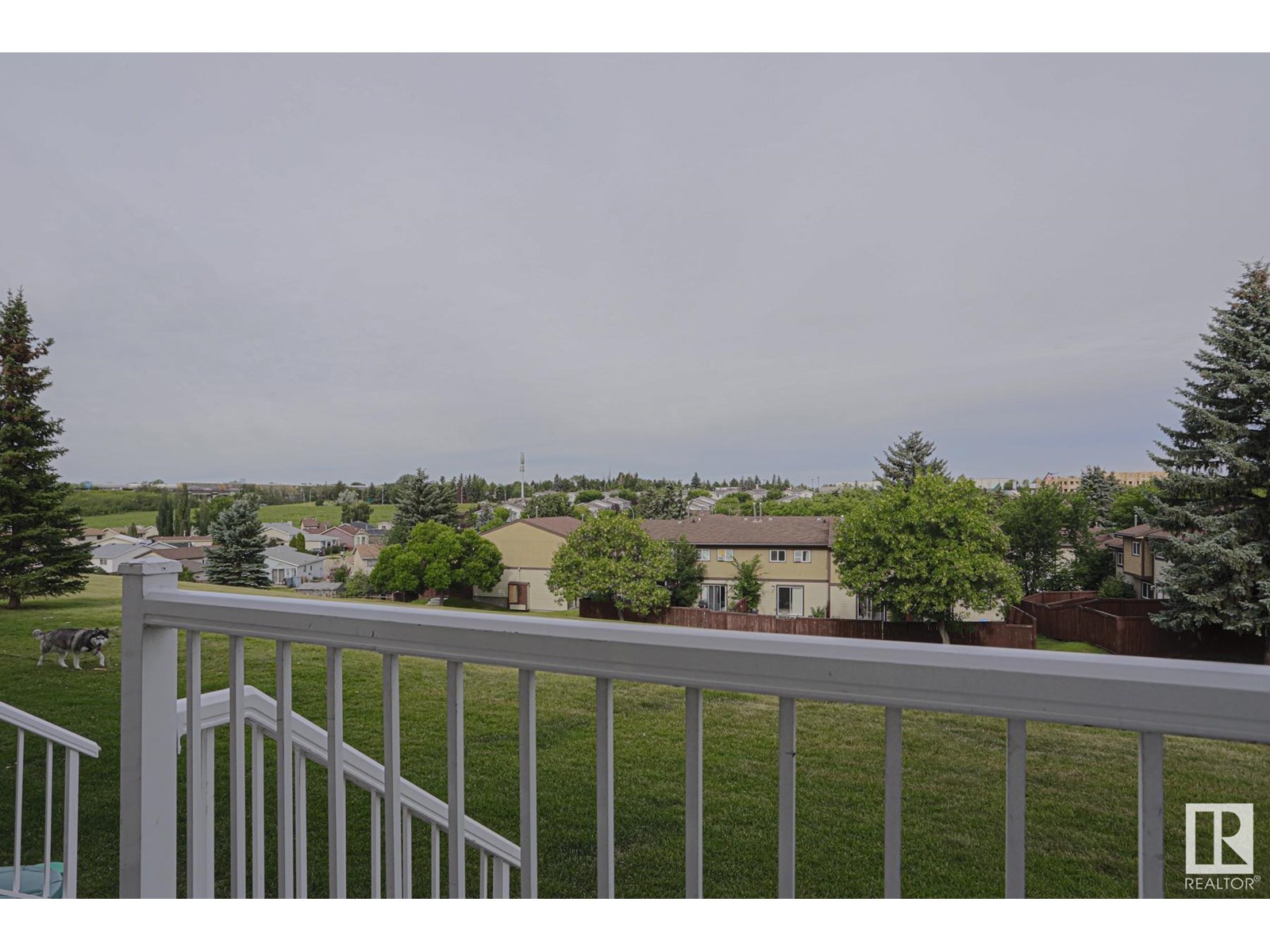 Photo 24 of 26 451 Hyndman Cr Nw Nw, Edmonton AB