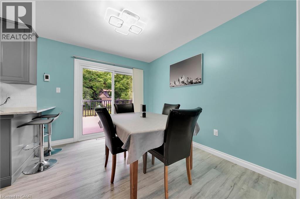 Photo 7 of 47 Winnett Street N, Cayuga ON