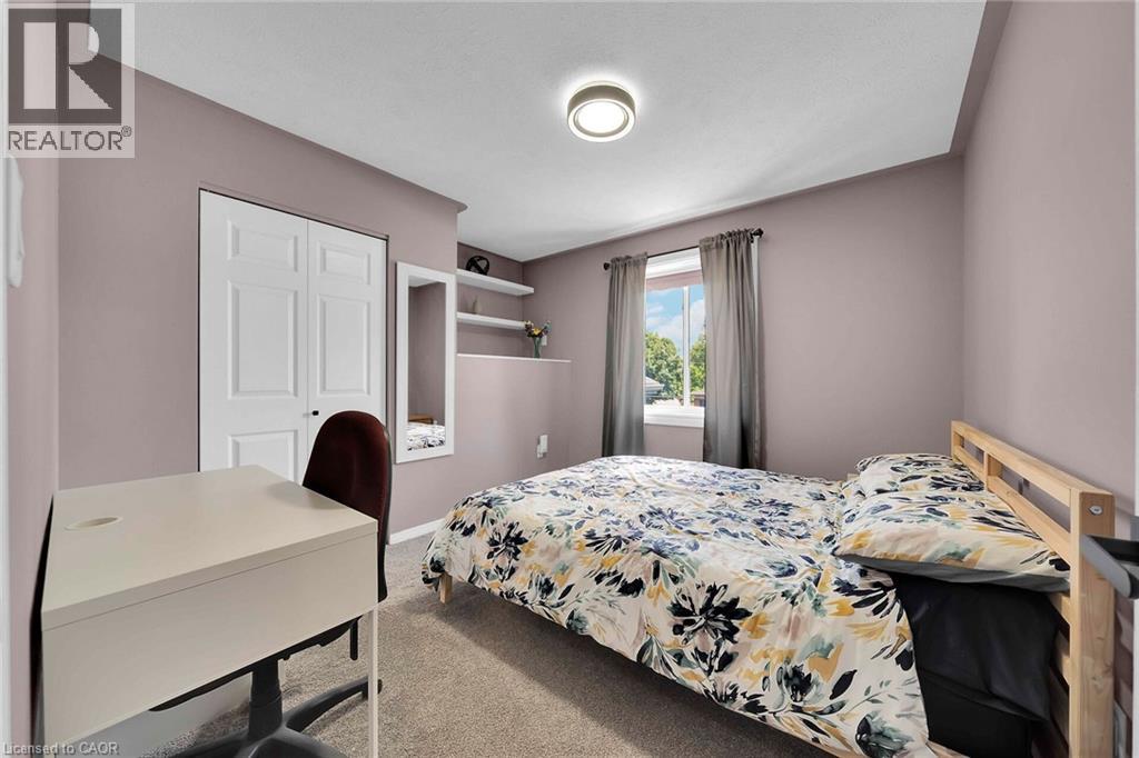 Photo 16 of 47 Winnett Street N, Cayuga ON