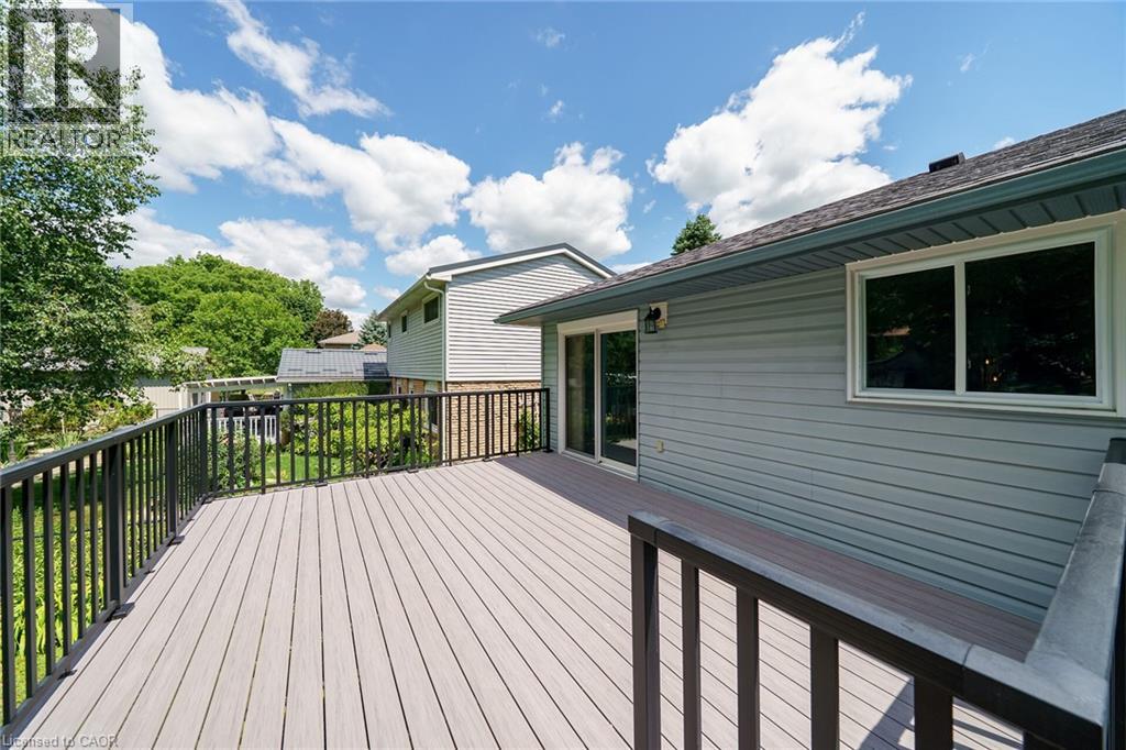 Photo 12 of 47 Winnett Street N, Cayuga ON
