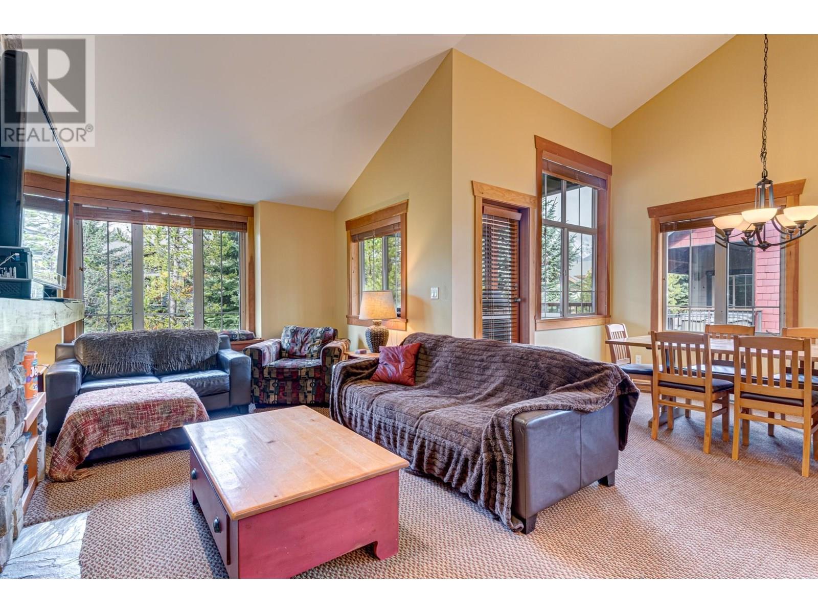 47 RIVERMOUNT Place Unit# 101A, Fernie