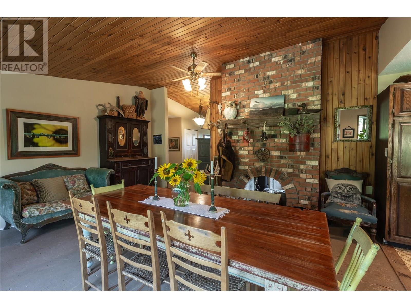 Photo 8 of 2523 Evans Road, Celista BC