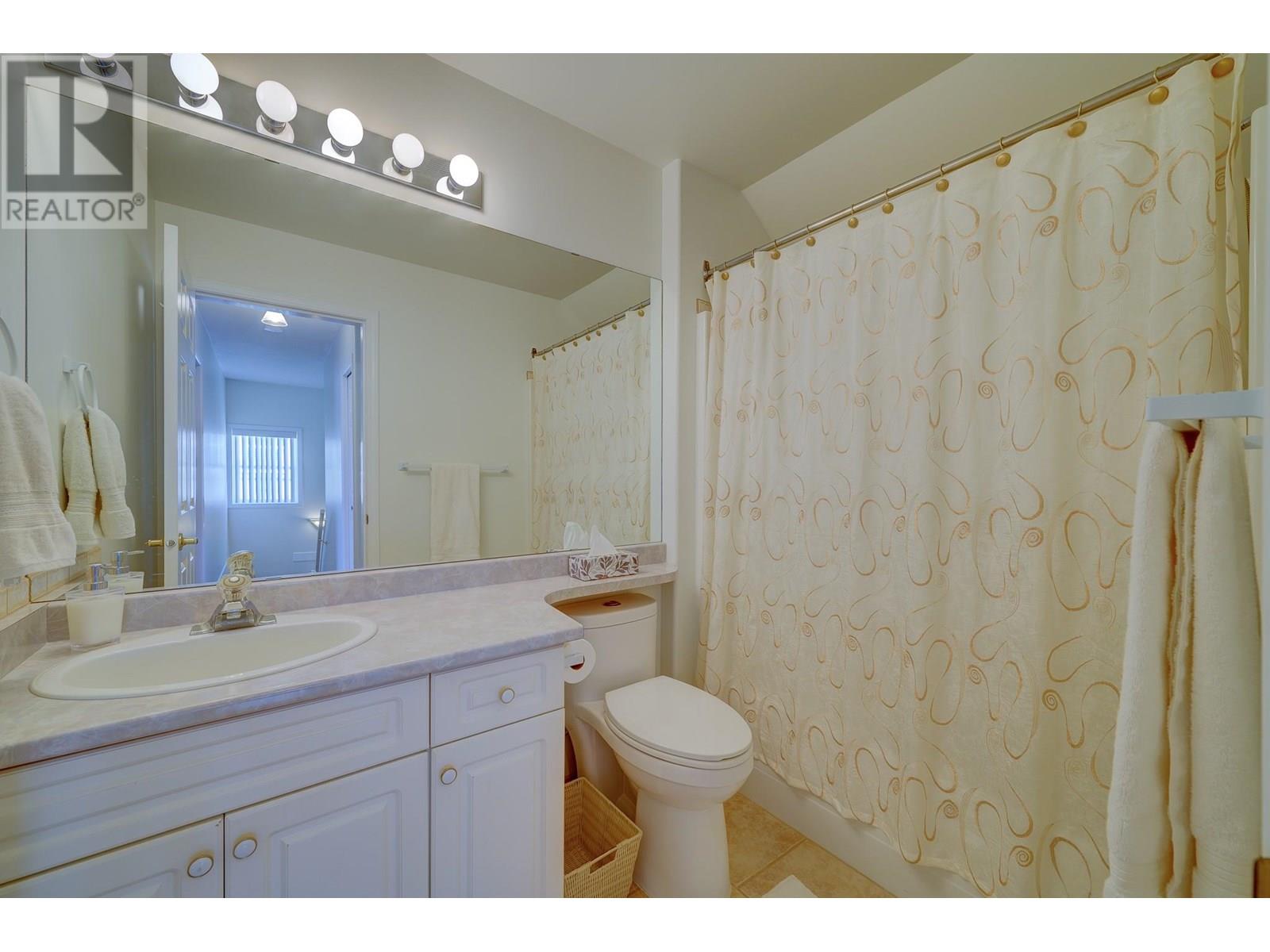255 Pemberton Terrace Unit# 27, Kamloops