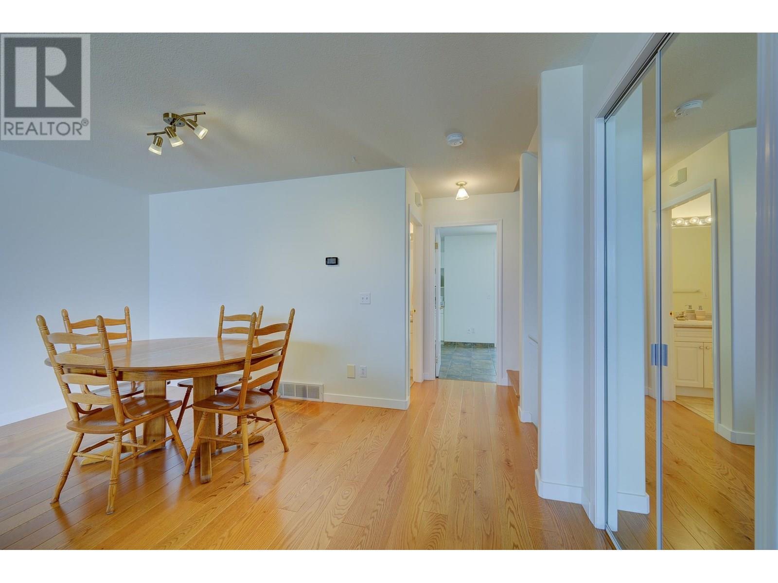 255 Pemberton Terrace Unit# 27, Kamloops