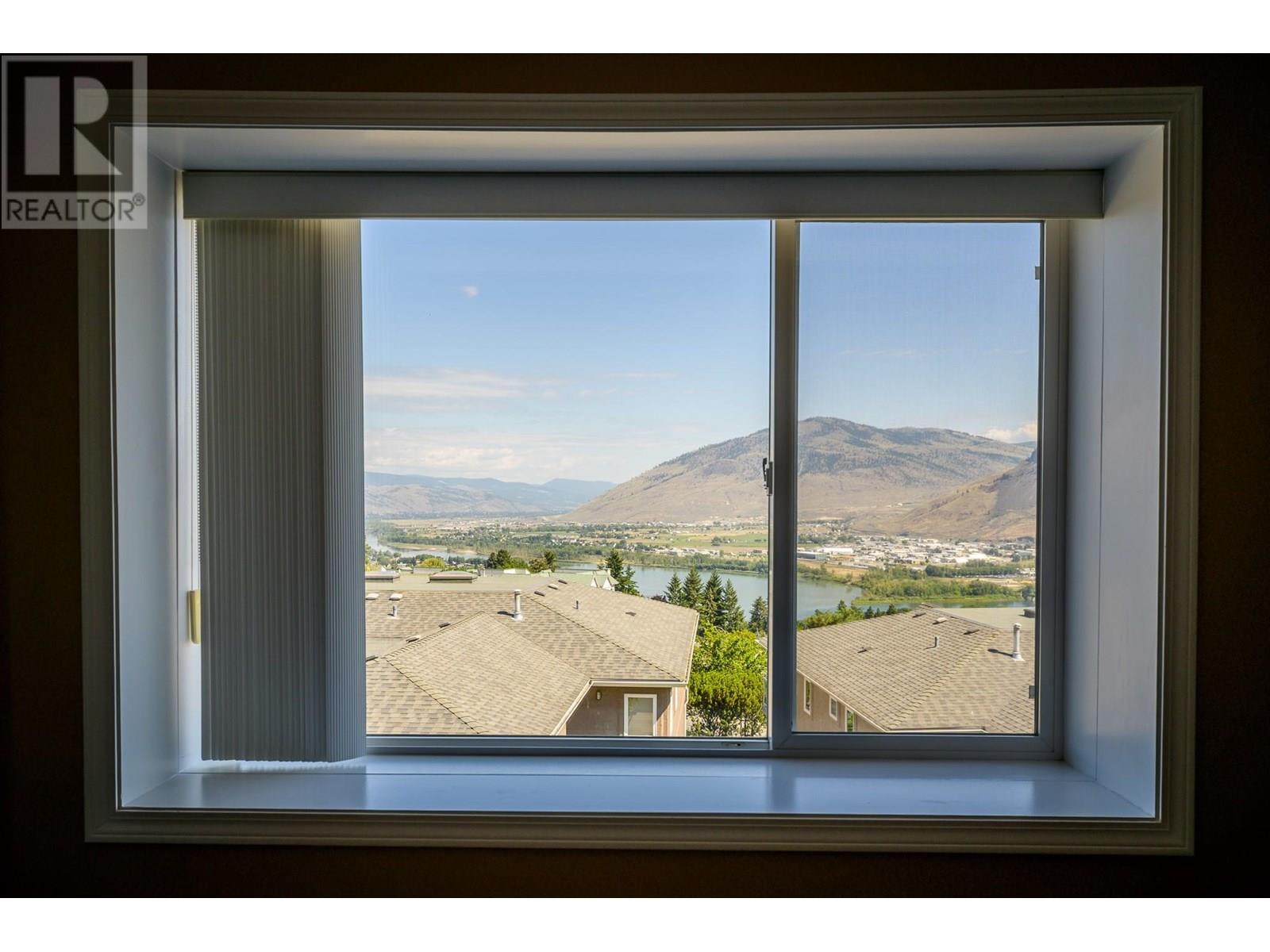 255 Pemberton Terrace Unit# 27, Kamloops