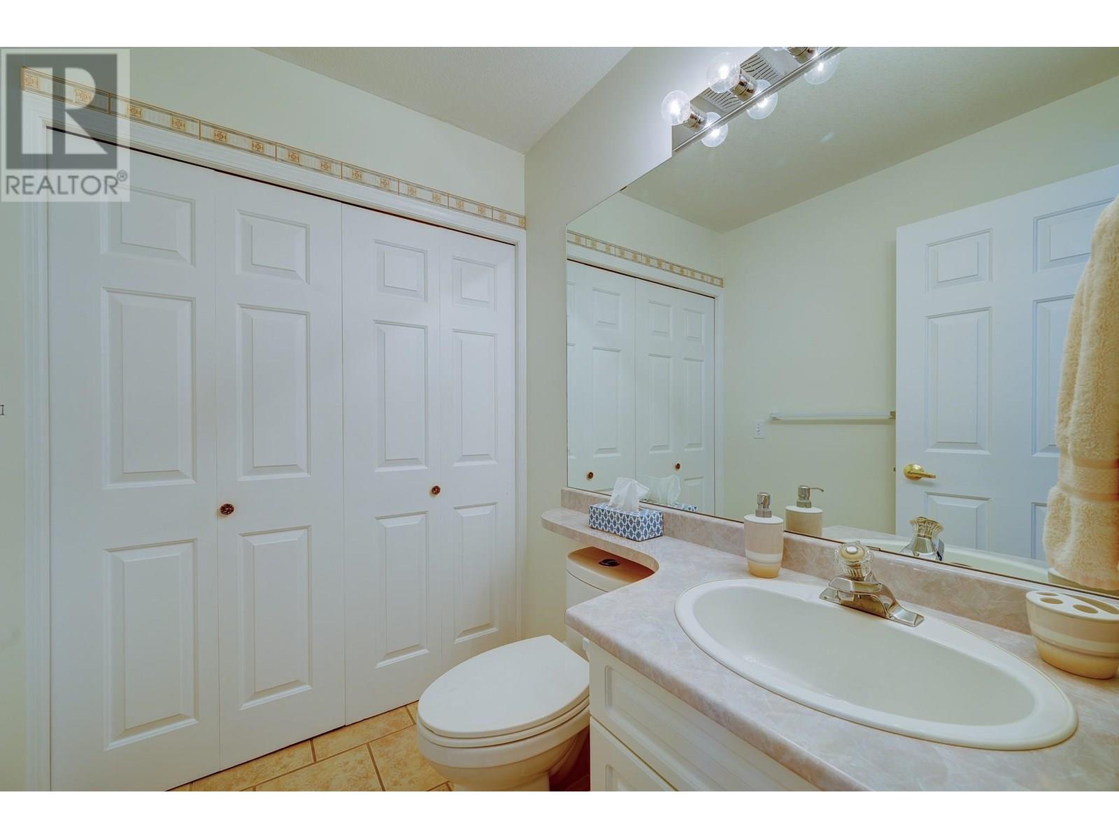 255 Pemberton Terrace Unit# 27, Kamloops