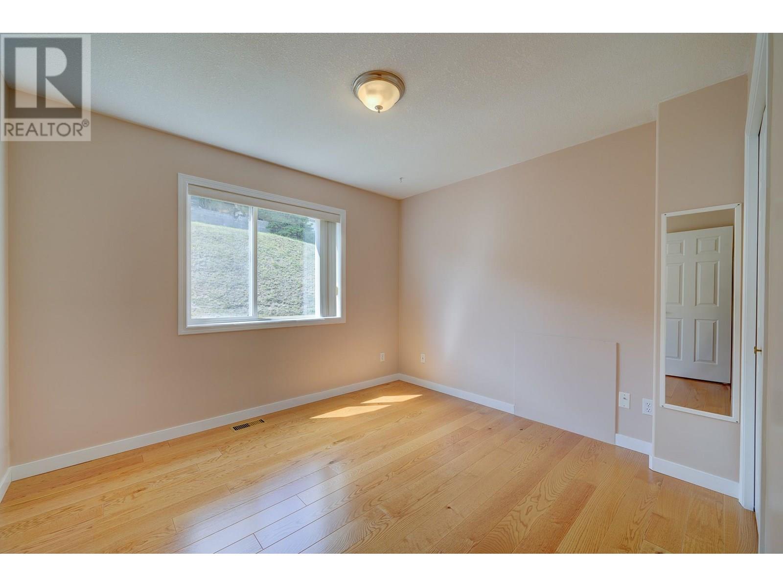 255 Pemberton Terrace Unit# 27, Kamloops