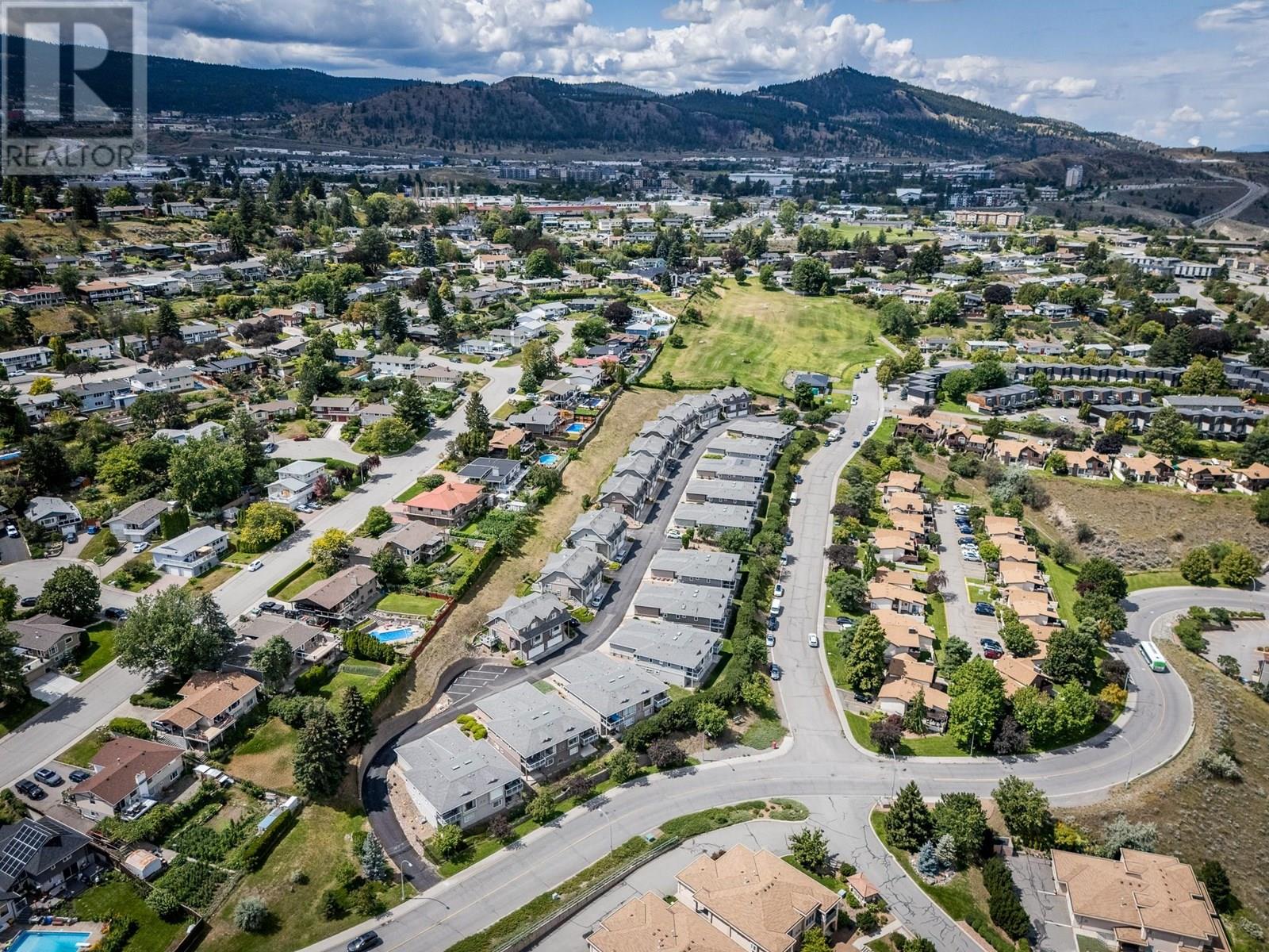 255 Pemberton Terrace Unit# 27, Kamloops