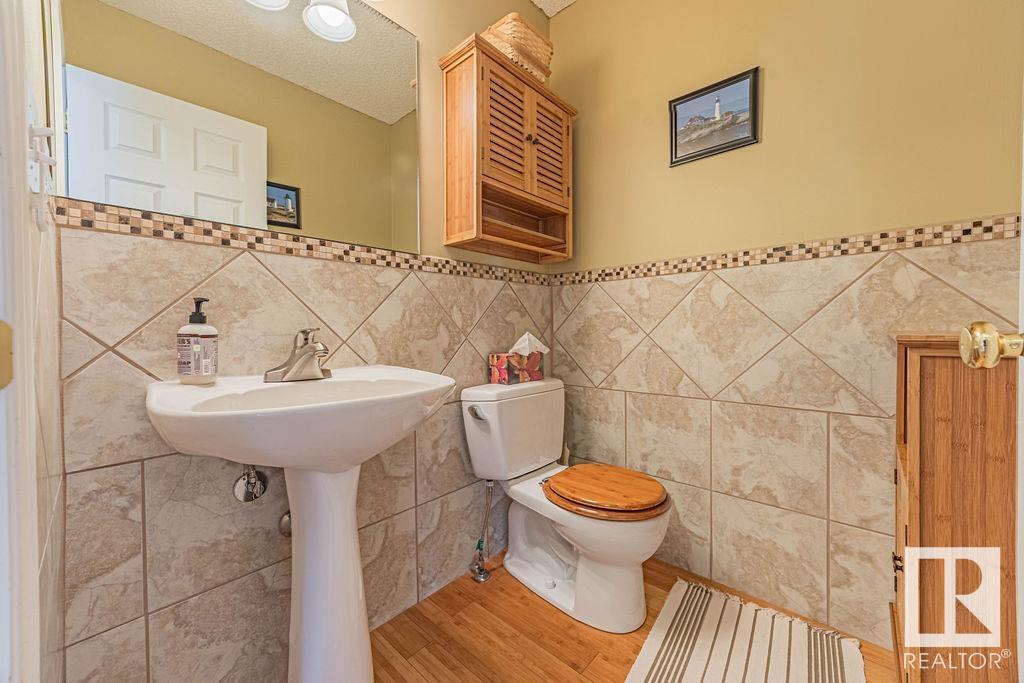 Photo 23 of 17624 96 Av Nw, Edmonton AB