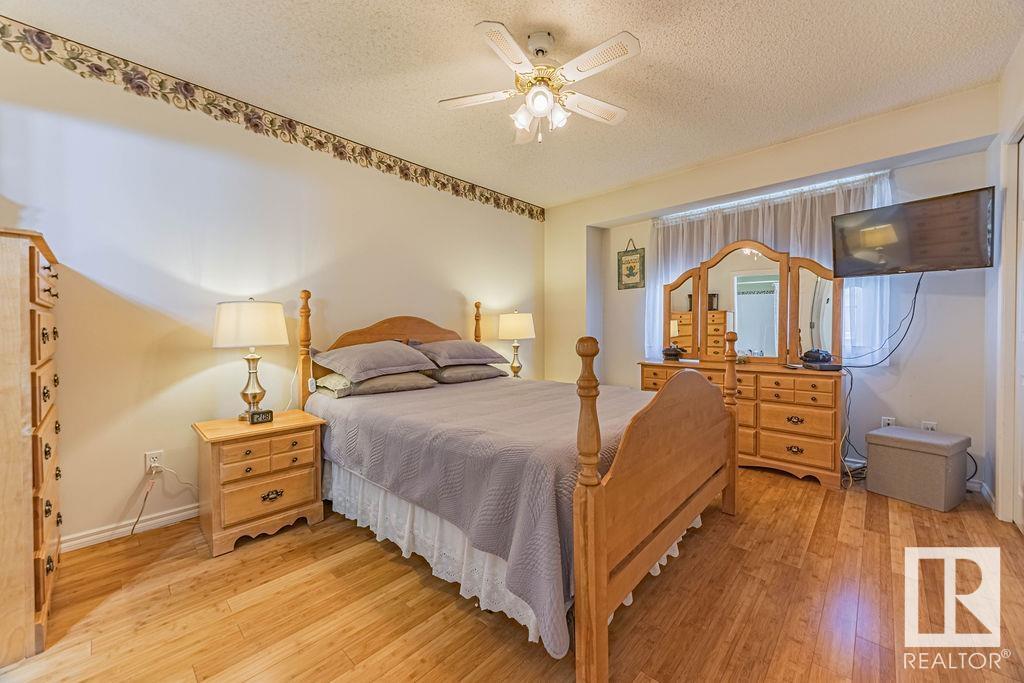 Photo 26 of 17624 96 Av Nw, Edmonton AB