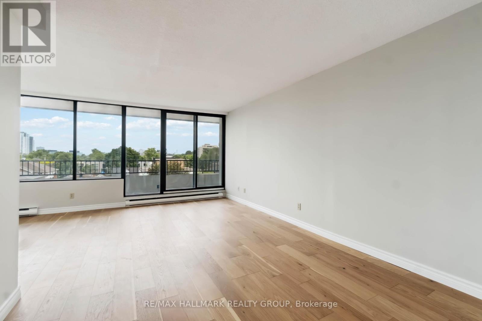 Photo 17 of 505 370 Dominion Avenue, Ottawa ON