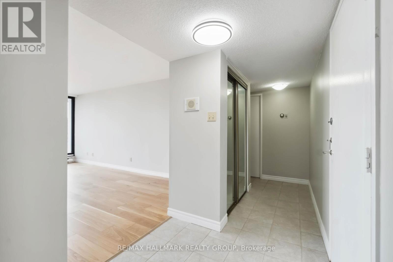 Photo 14 of 505 370 Dominion Avenue, Ottawa ON