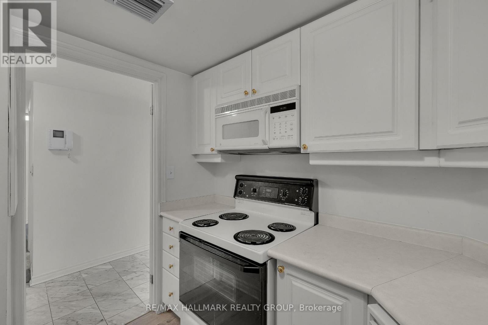 Photo 18 of 503 3105 Carling Avenue, Ottawa ON