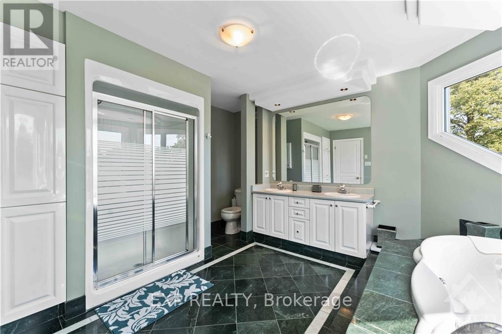 Photo 3 of 203 Balmoral Place, Ottawa ON