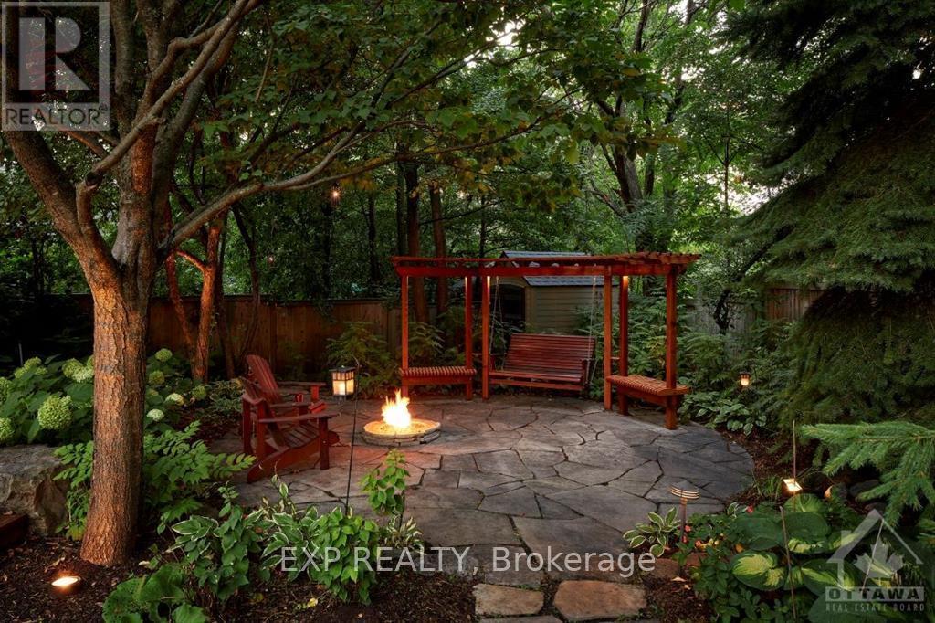 Photo 12 of 203 Balmoral Place, Ottawa ON