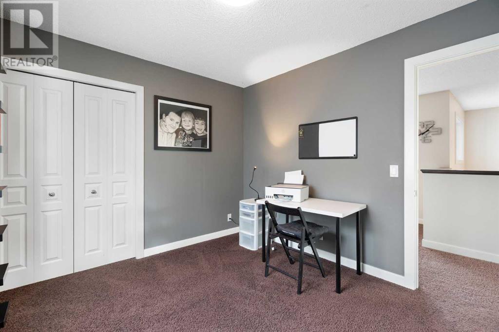 Photo 17 of 393 River Heights Drive, Cochrane AB