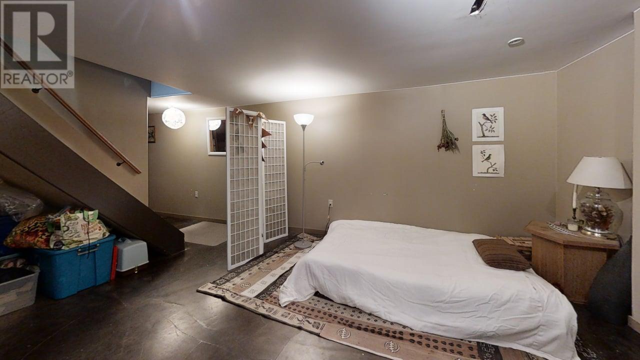 Photo 11 of 301 Hart Street, Nelson BC