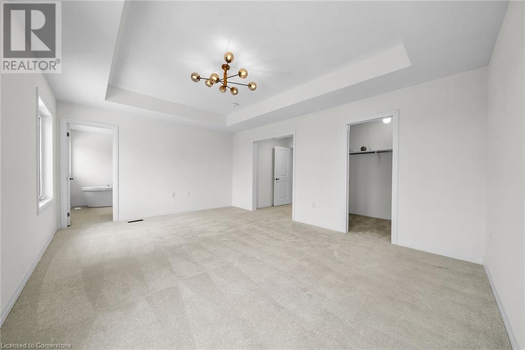 Photo 30 of 55 Teskey Crescent, Hamilton ON