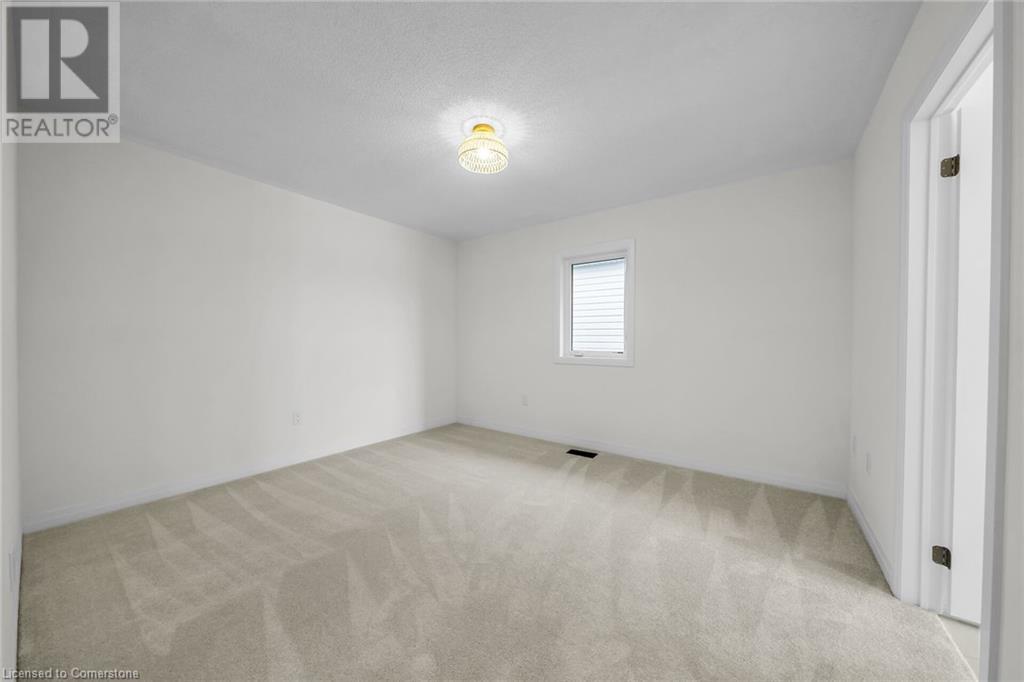 Photo 34 of 55 Teskey Crescent, Hamilton ON