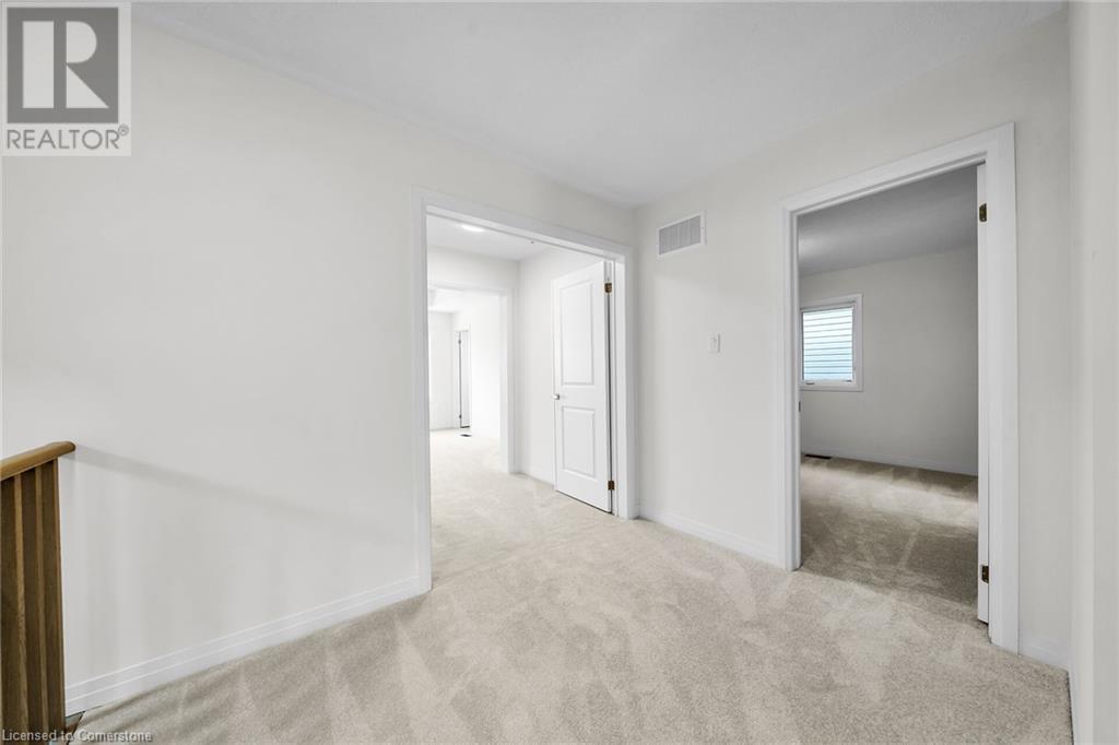 Photo 28 of 55 Teskey Crescent, Hamilton ON