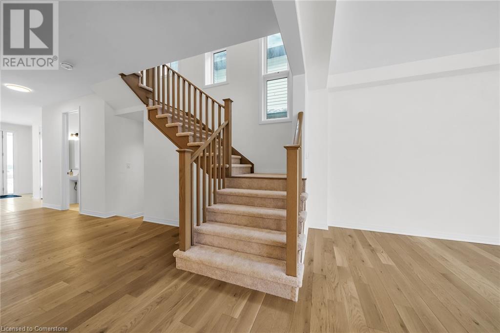 Photo 5 of 55 Teskey Crescent, Hamilton ON