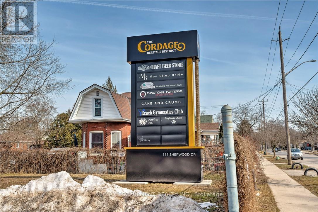 Photo 15 of 9 111 Sherwood Drive, Brantford ON