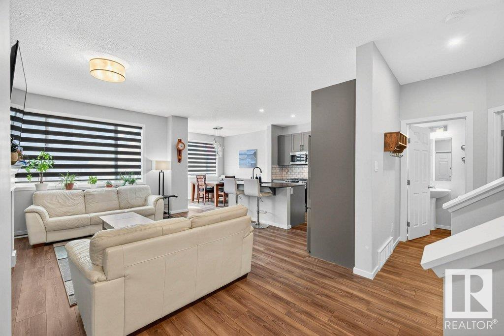 Photo 61 of 17096 46 St Nw, Edmonton AB