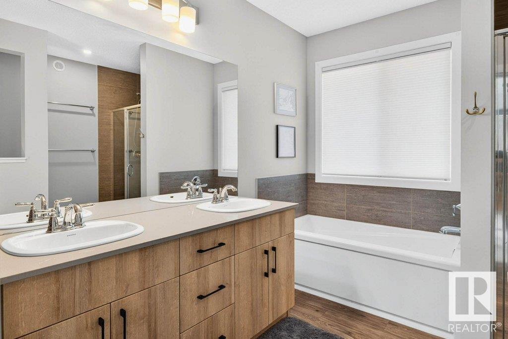 Photo 63 of 17096 46 St Nw, Edmonton AB