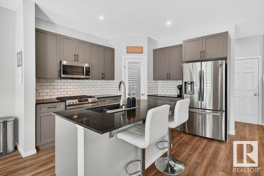 Photo 62 of 17096 46 St Nw, Edmonton AB