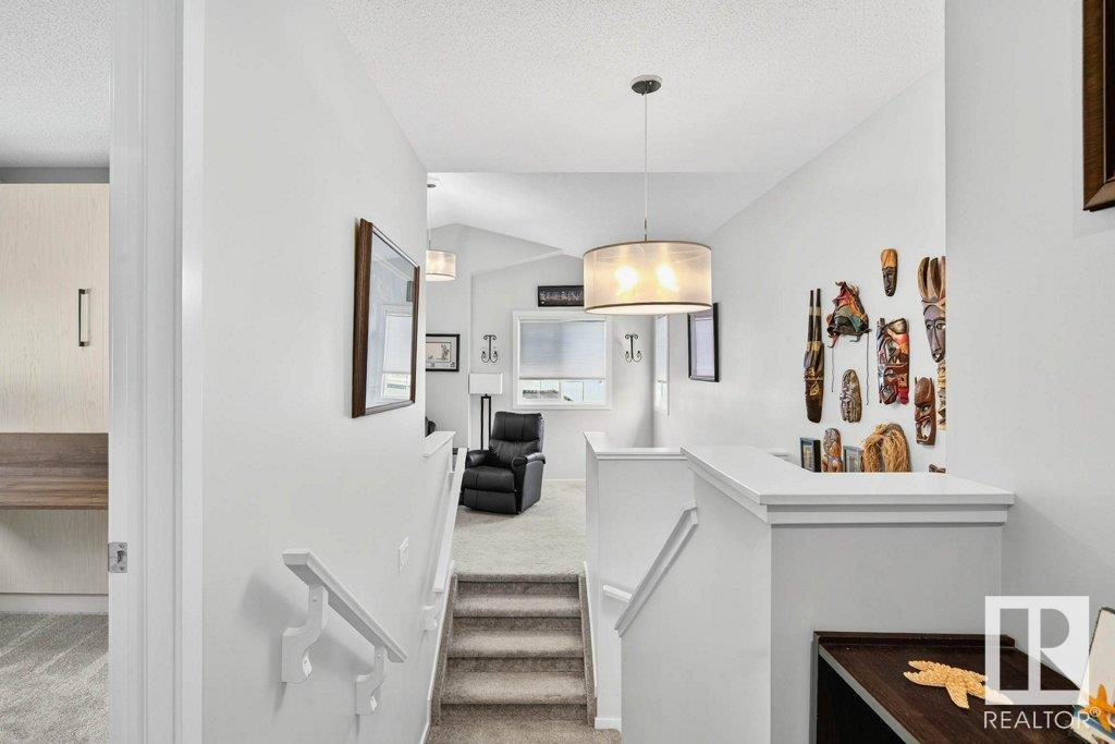 Photo 39 of 17096 46 St Nw, Edmonton AB
