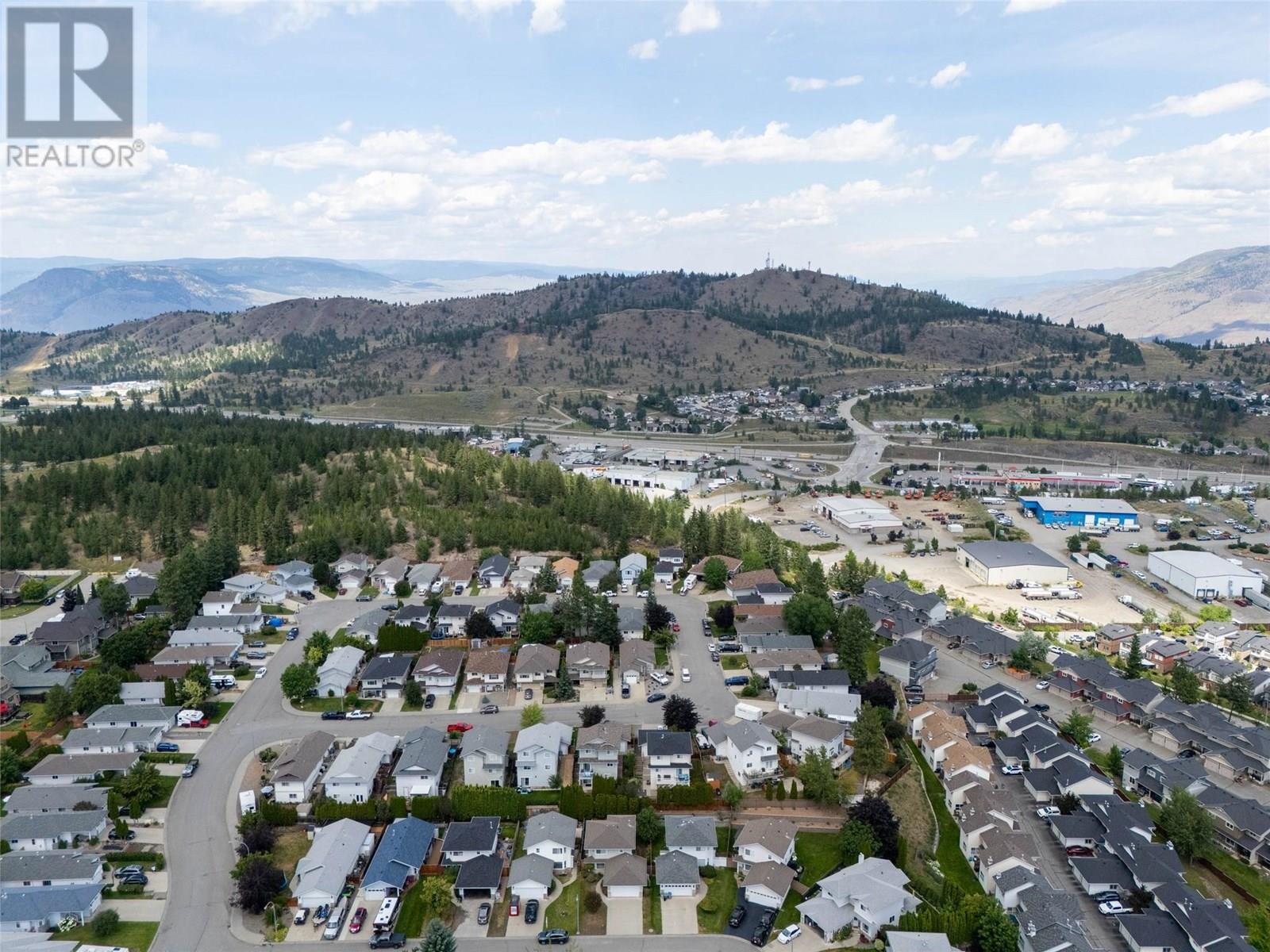 Photo 9 of 1927 Fir Place, Kamloops BC