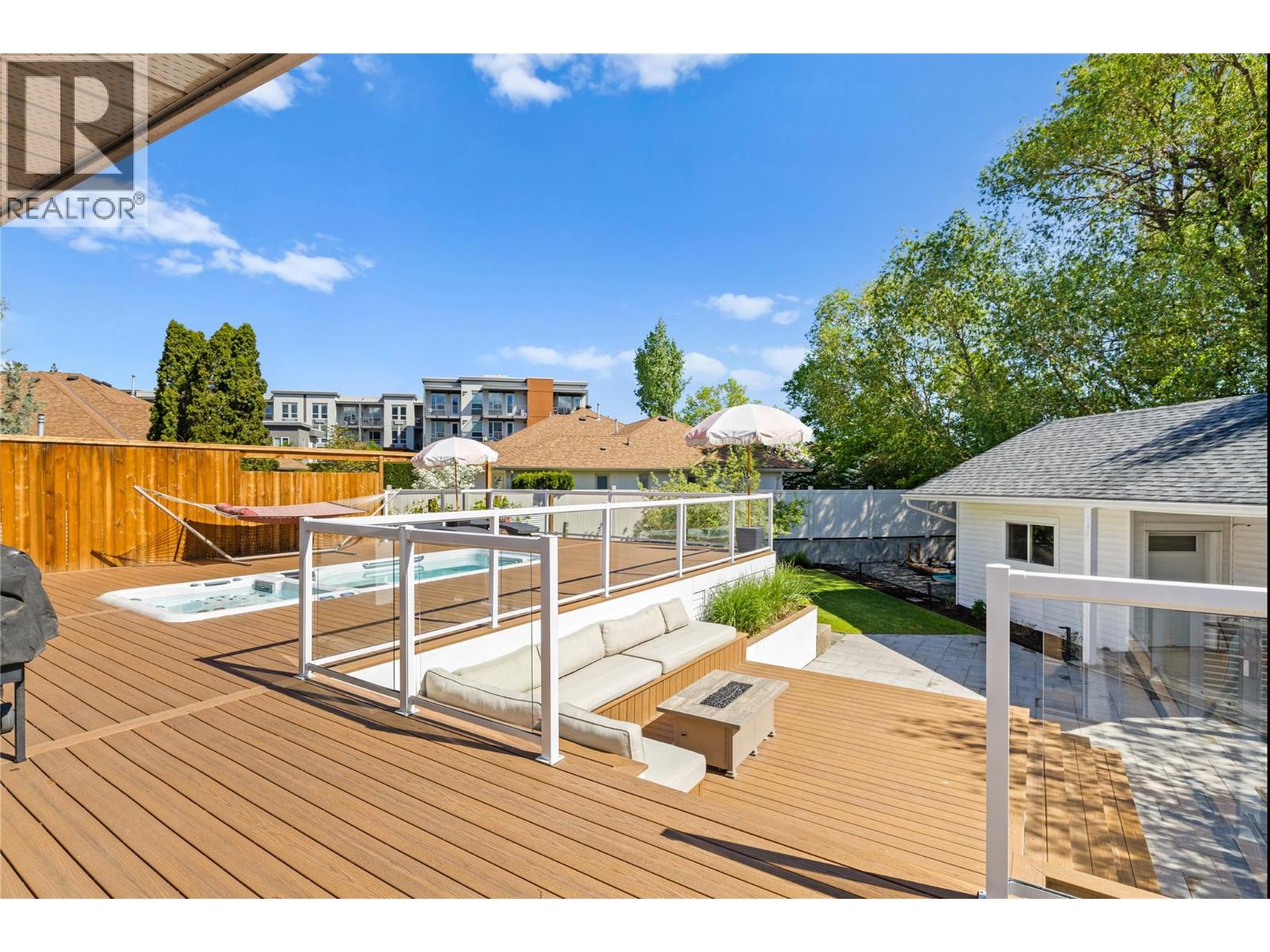  624 Armour Crescent, Kelowna