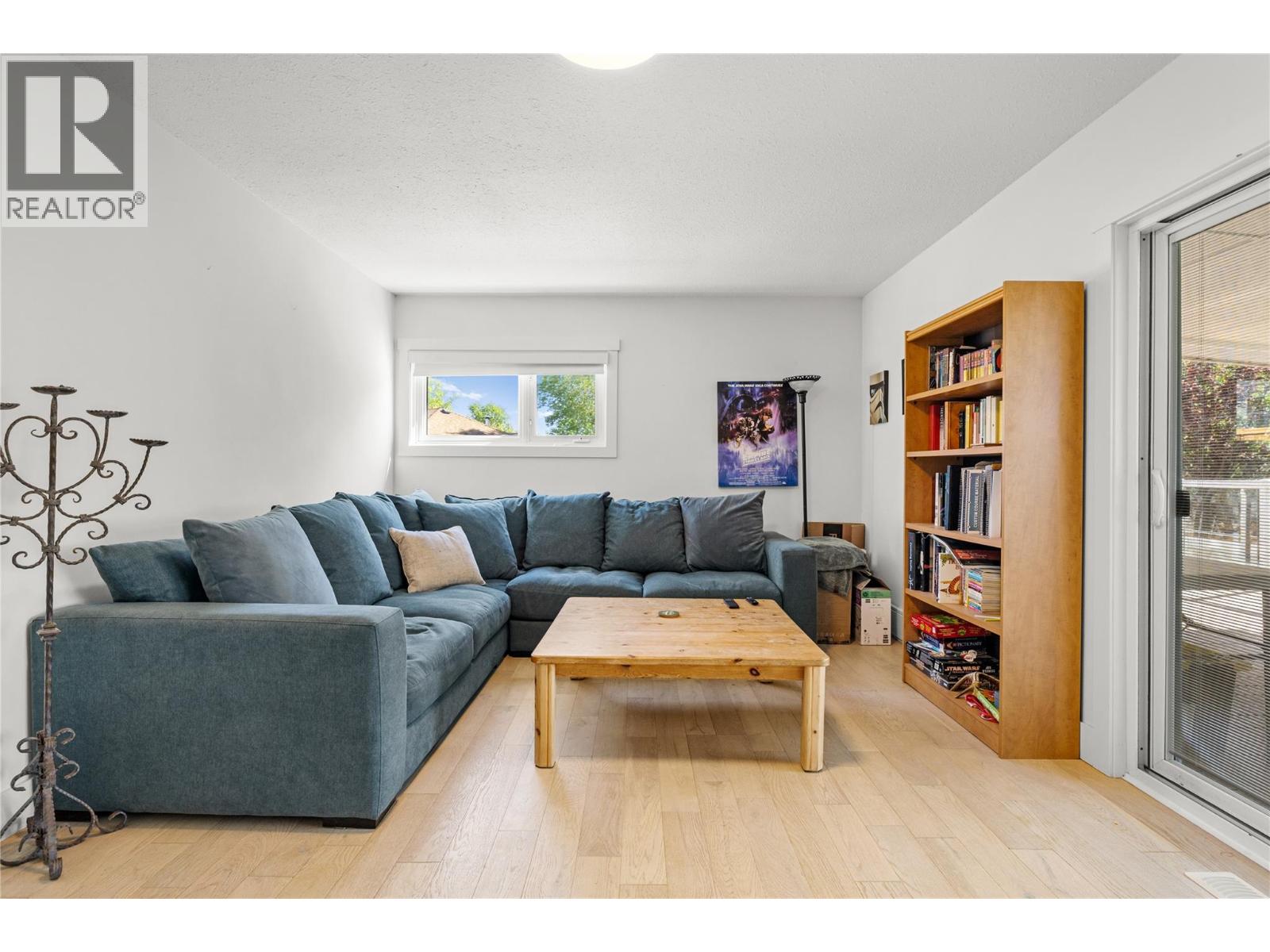  624 Armour Crescent, Kelowna
