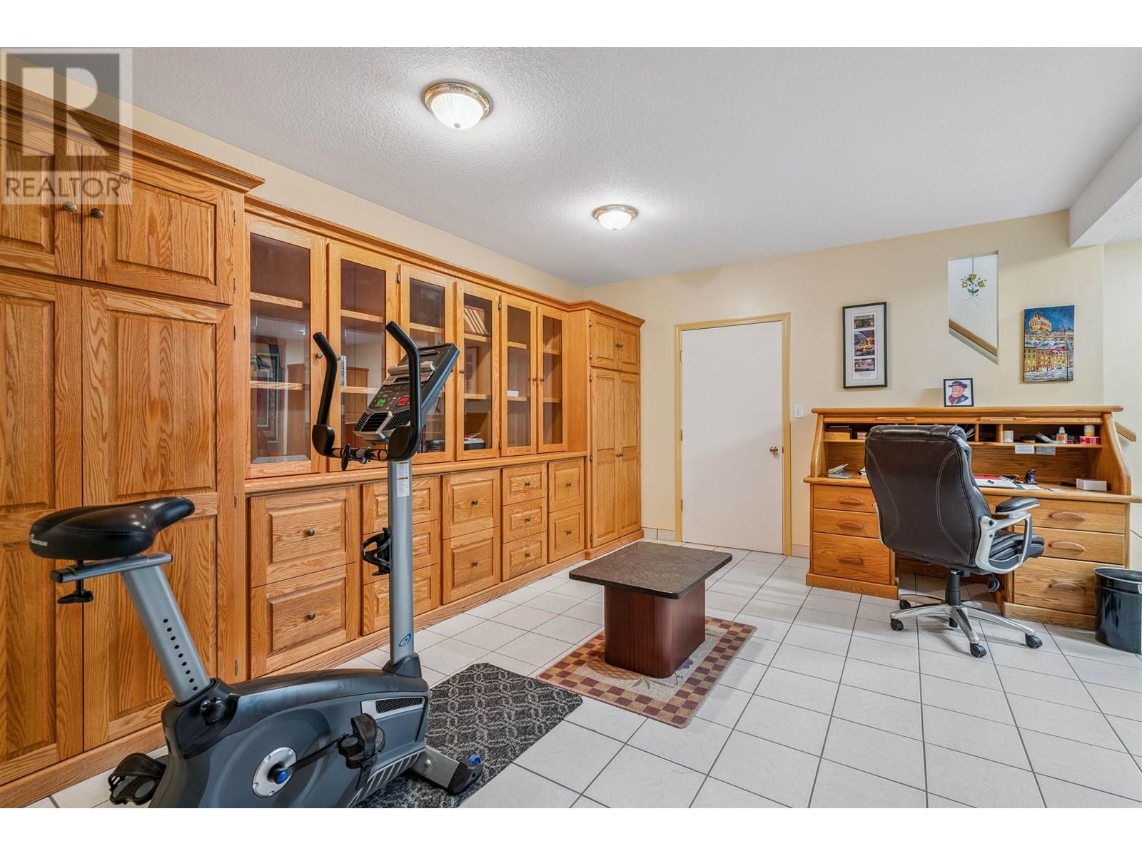 4490 BOWRON LAKE ROAD - 25