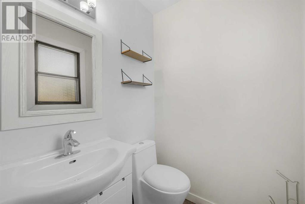 Photo 28 of 36 Brentwood Drive E, Strathmore AB